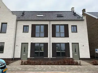 127m2 huis te huur voor 1325€/maand in Juffrouw Koetlaan, Kampen