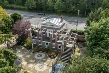 144m2 house to rent for 5500€/month in Raadhuislaan 1, Wassenaar