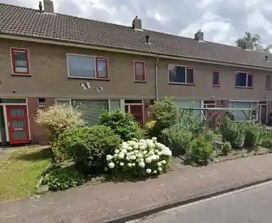 114m2 house to rent for 932.93€/month in Heemskerklaan 80, Nunspeet