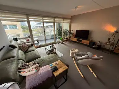 92m2 Appartement à louer pour 2600€/mois à Spadinalaan, Amsterdam