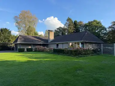 315m2 house to rent for 2750€/month in Koningin Julianaweg 86, Oranjewoud