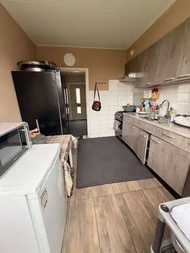 90m2 Appartement te huur voor 820€/maand in Witte de Withstraat, Dinteloord
