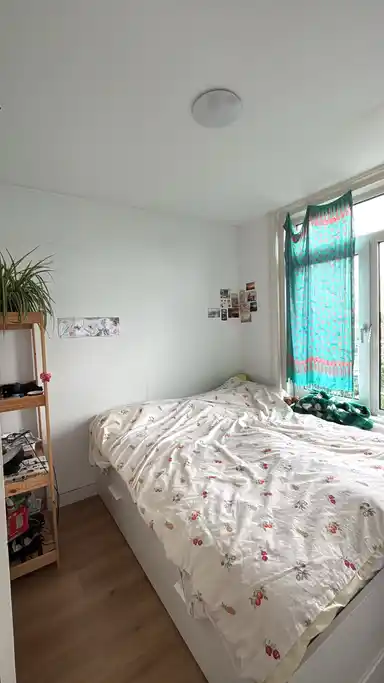 18m2 room to rent for 780€/month in Statenweg, Rotterdam