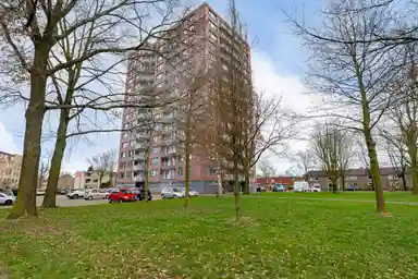 70m2 Appartement à louer pour 980€/mois à Waalstraat, Enschede