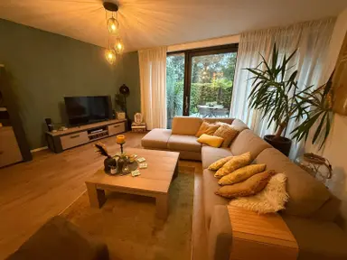 100m2 house to rent for 2947€/month in Formenterastraat, Rotterdam