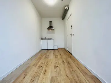 8m2 room to rent for 416€/month in Johannes Camphuijsstraat 202, The Hague