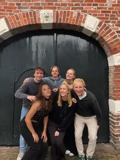 8m2 Chambre à louer pour 470€/mois à Poelestraat, Groningen
