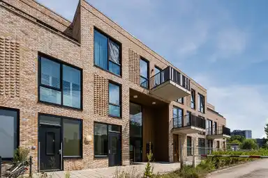 127m2 apartment to rent for 1950€/month in Henriëtta van Meertenstraat 6, Delft