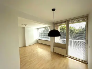 72m2 Appartement à louer pour 960€/mois à Franciscus van Assisiëlaan, Amstelveen