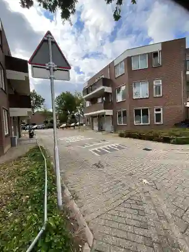 42m2 Appartement te huur voor 498.2€/maand in Landstrekenlaan 77, 's-Hertogenbosch