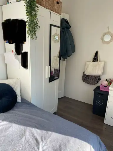 12m2 Camera in affitto per 650€/mese a Kamperfoeliestraat, The Hague