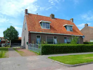 m2 house to rent for 708.99€/month in Hearewei 29, Tzummarum