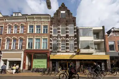 209m2 apartment to rent for 2050€/month in Oude Ebbingestraat 69a, Groningen