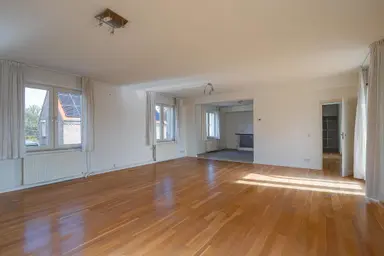 179m2 apartment to rent for 1700€/month in Papenweg 93, Bunde