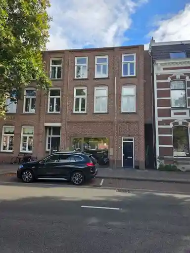 72m2 apartment to rent for 1173€/month in Bredasestraat, Bergen op Zoom