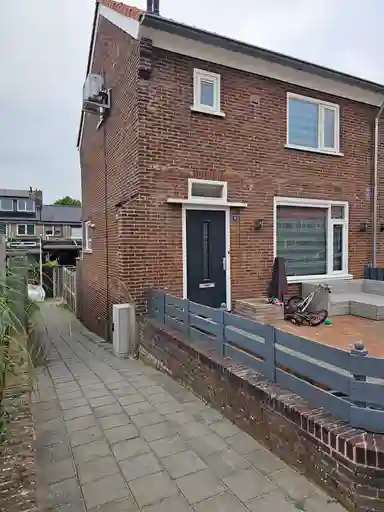 89m2 flat to rent for 935€/month in Lammersstraat 5, Zutphen