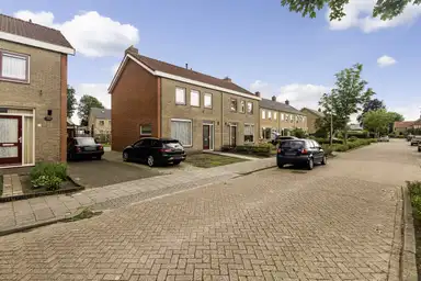 72m2 Haus zur Miete für 764.14€/Monat in Leliestraat 7, Rouveen