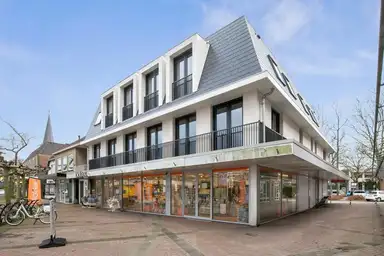 67m2 apartment to rent for 1395€/month in Raadhuisplein 15e, Heiloo