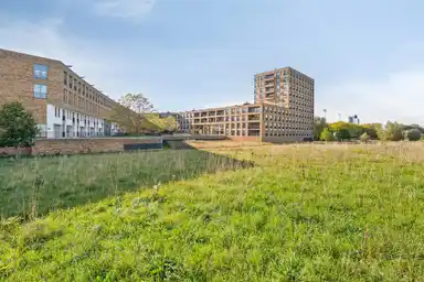 133μ² Διαμέρισμα προς ενοικίαση για 2100€/μήνα σε Atletenbaan 94L, Maastricht