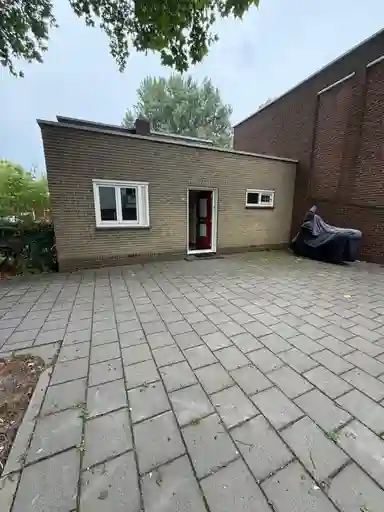 60m2 apartment to rent for 522€/month in Coentunnelweg, Oostzaan