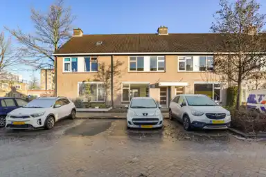 123m2 house to rent for 1995€/month in Vasariruimte 43, Zoetermeer