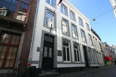 28m2 studio to rent for 1225€/month in Kapoenstraat, Maastricht