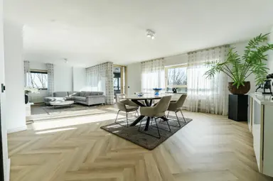 131m2 apartment to rent for 3400€/month in Wimbledonpark 199, Amstelveen
