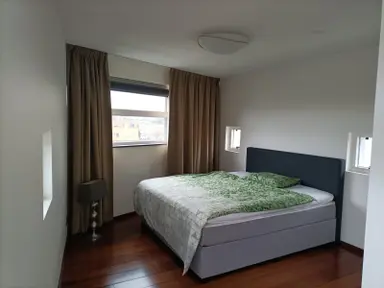 25m2 room to rent for 925€/month in Jacques Dutilhweg, Rotterdam
