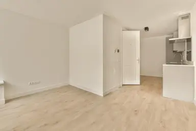 42m2 apartment to rent for 2400€/month in Albert Cuypstraat, Amsterdam