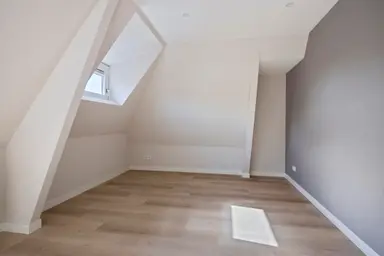 15m2 room to rent for 425€/month in Bergweg, Rotterdam