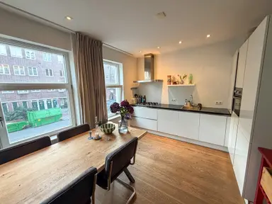 52m2 apartment to rent for 2500€/month in Aalsmeerweg, Amsterdam