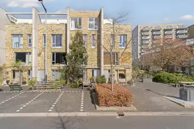 134m2 house to rent for 2950€/month in Fanny Blankers-Koenlaan, Amsterdam