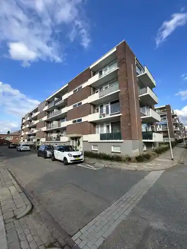 89m2 apartment to rent for 664.93€/month in Marcellusstraat 29, Heerlen