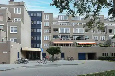 98m2 apartment to rent for 1840€/month in Urkwal 22, Almere