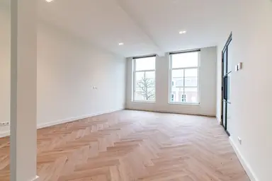 54m2 Appartement te huur voor 1850€/maand in Van de Spiegelstraat 19, The Hague