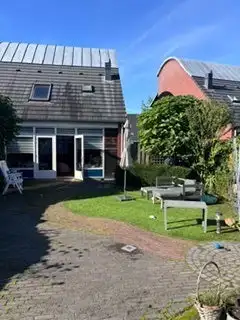 103m2 flat to rent for 930€/month in Dominee Lamensweg, Elspeet