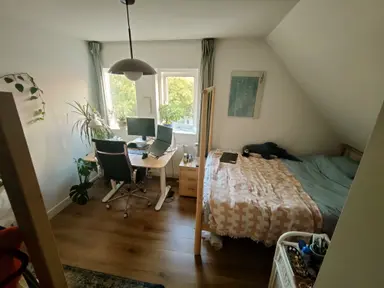 15m2 room to rent for 700€/month in Rotterdam