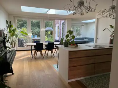 180m2 Wohnung zur Miete für 2500€/Monat in Parklaan, Bilthoven