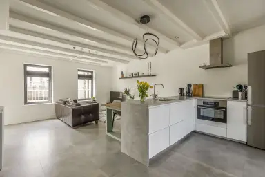 70m2 apartment to rent for 4200€/month in Bilderdijkkade, Amsterdam