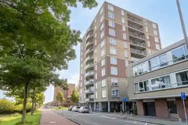 85.4m2 apartment to rent for 1152.55€/month in IJmeer 123, Rotterdam