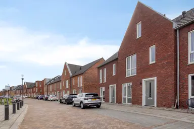 129.41m2 house to rent for 2055€/month in Italiëstraat 47, Nijmegen