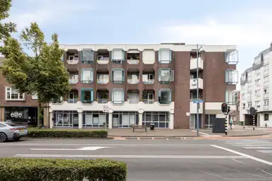 48m2 Appartement te huur voor 671€/maand in Rijksweg Noord 1H-1, Geleen
