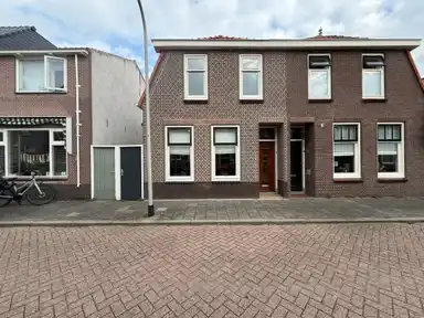 98m2 huis te huur voor 2175€/maand in Adrianastraat 58, Katwijk