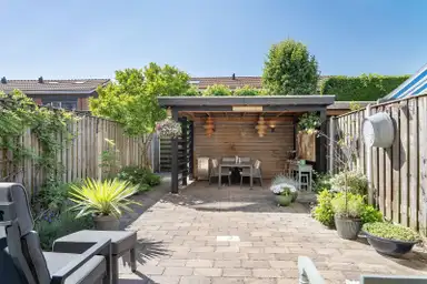 142m2 Haus zur Miete für 2100€/Monat in Vlaamse Gaai, Zeewolde