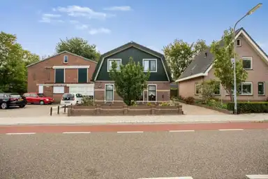 124m2 house to rent for 1350€/month in Dorpsstraat 166, Hoorn