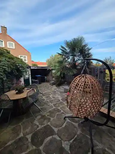 110μ² Διαμέρισμα προς ενοικίαση για 840€/μήνα σε Van Diepenstraat, Velsen-Noord