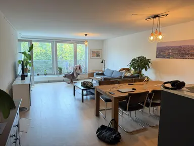 118m2 apartment to rent for 2600€/month in Gedempte Gracht 347, The Hague
