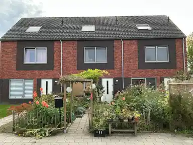105m2 house to rent for 932.93€/month in Beatrixweg 14, de Wijk