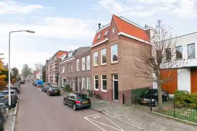 160m2 house to rent for 3000€/month in Dillenburgstraat 46, Breda