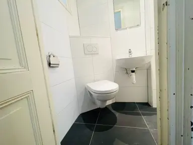 74m2 apartment to rent for 2250€/month in Laan van Meerdervoort, The Hague